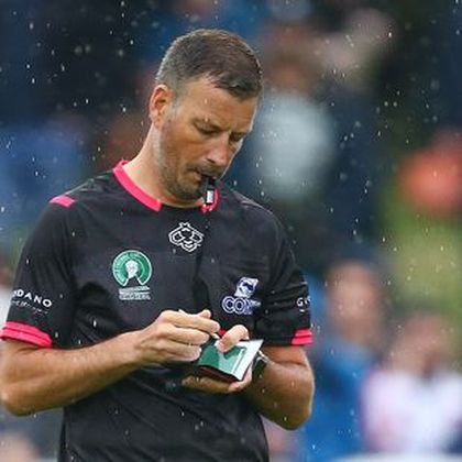 'More of a hindrance than help' - Clattenburg resigns from role at Forest