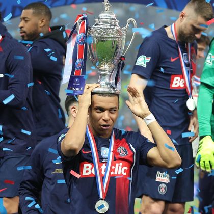 Fanion Coupe De France 2023/24 - ASSE Saint-Étienne Vs Nîmes Olympique