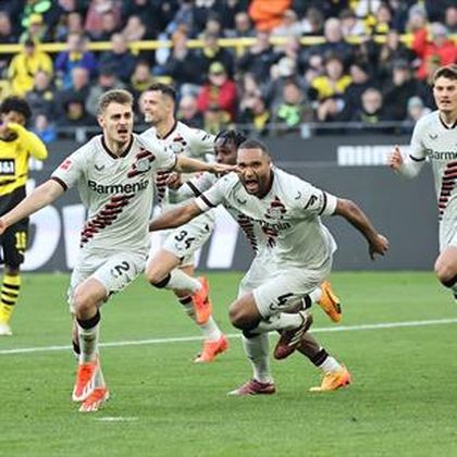 Stanisic grabs 97th-minute equaliser as Leverkusen deny Dortmund to extend unbeaten run