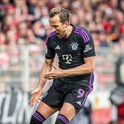 Kane hits 40-goal mark as Bayern thrash Union Berlin