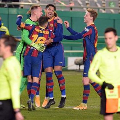 Barcelona win penalty shootout over Sociedad to reach Supercopa final