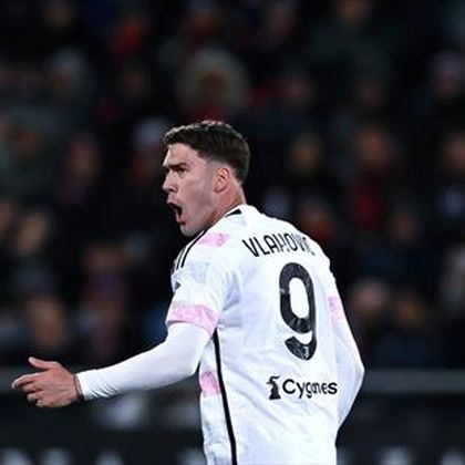 Vlahovic nets free-kick for Juventus against Cagliari after Makoumbou ducks under ball