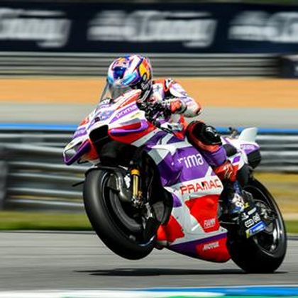 Martin reduces gap to Bagnaia with dominant MotoGP Thailand sprint win