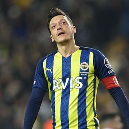 Ozil excluded from Fenerbahce's squad for unknown reason