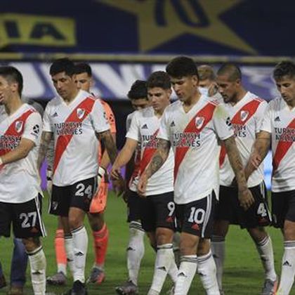 River Plate set to put a midfielder in goal for Copa Libertadores tie - reports