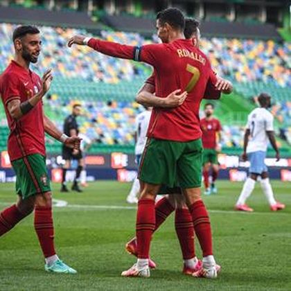 Fernandes hits double, Ronaldo and Cancelo also score as Portugal hit four past Israel