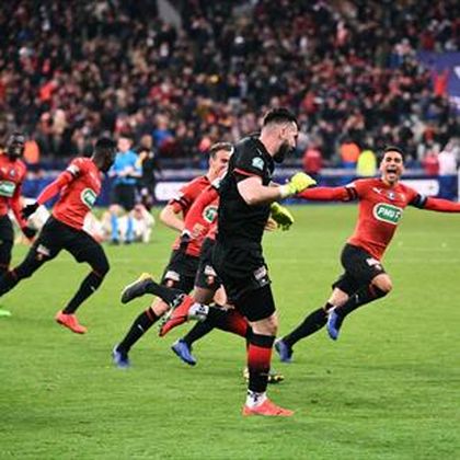 Rennes win French Cup on penalties to shock PSG