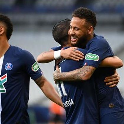 Kylian Mbappe limps off as Paris Saint-Germain beat Saint-Etienne to lift Coupe de France