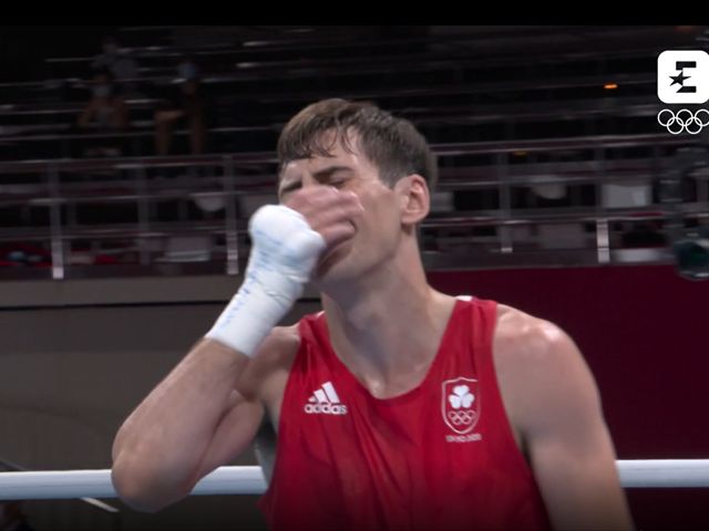 Tokyo 2020 Olympics - Watch mad moment Irish boxer Aidan Walsh injuries ...