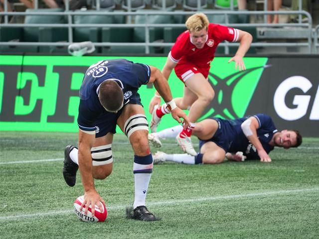 Josh Bayliss goes over in corner for Scotland’s opening try against ...