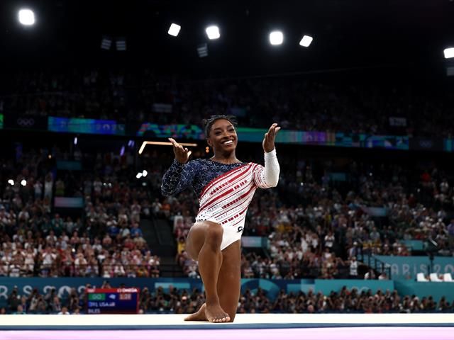 Paris 2024: Watch moment Simone Biles pulls off brilliant floor routine ...