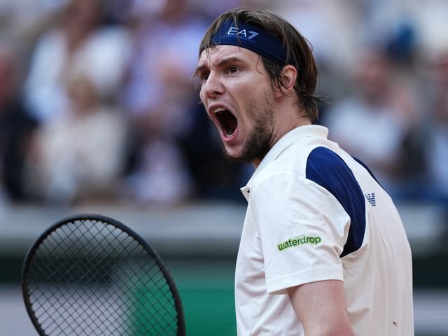 Alexander Bublik’s Roland-Garros Breakthrough Leaves Crowd in Awe